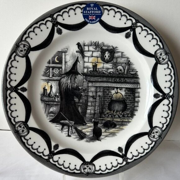 NWT Royal Stafford Halloween Haunted House Witches Brew 11” Dinner Plate - Picture 1 of 4